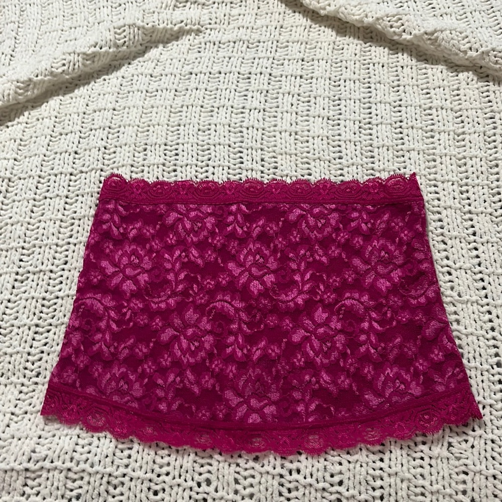 Lacey pink crop top